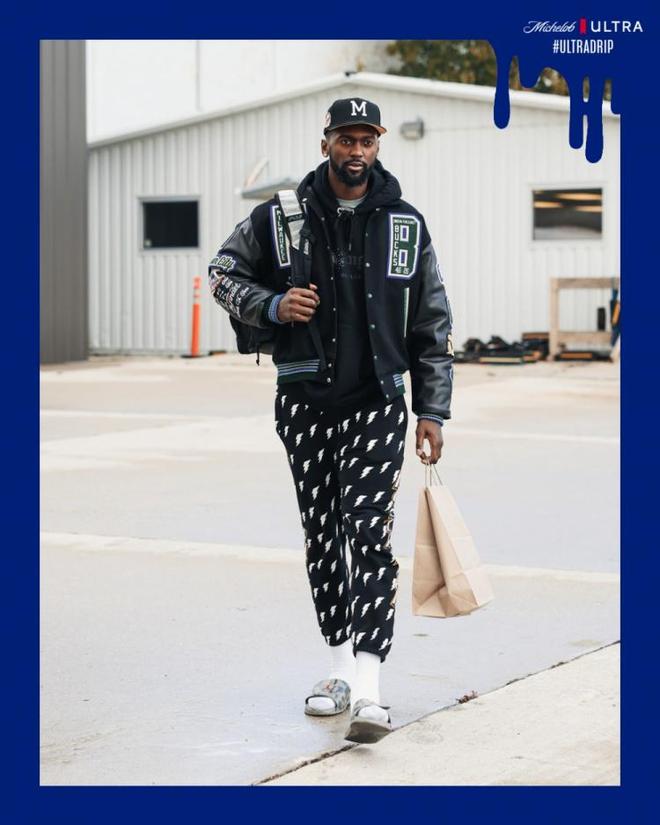 米体：国米想让邓弗里斯在意超杯半决赛对阵博洛尼亚时复出（米体：国米盼邓弗里斯在意超杯半决赛对博洛尼亚时复出）