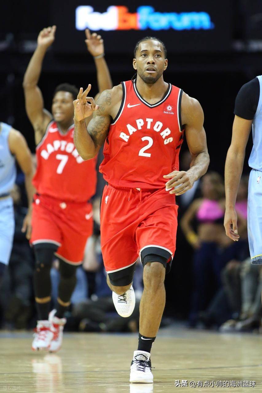 米堡官方：允许主帅爱德华兹与狼队谈判，已与后者达成协议条款（米堡官宣：主帅爱德华兹获准与狼队谈判，双方已就条款达成一致）