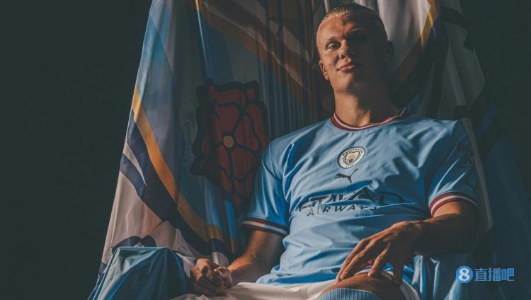 女足留洋球员沈梦露恢复场地训练，此前她因重伤缺阵9个月（缺阵9个月后，女足留洋球员沈梦露重返场地训练）