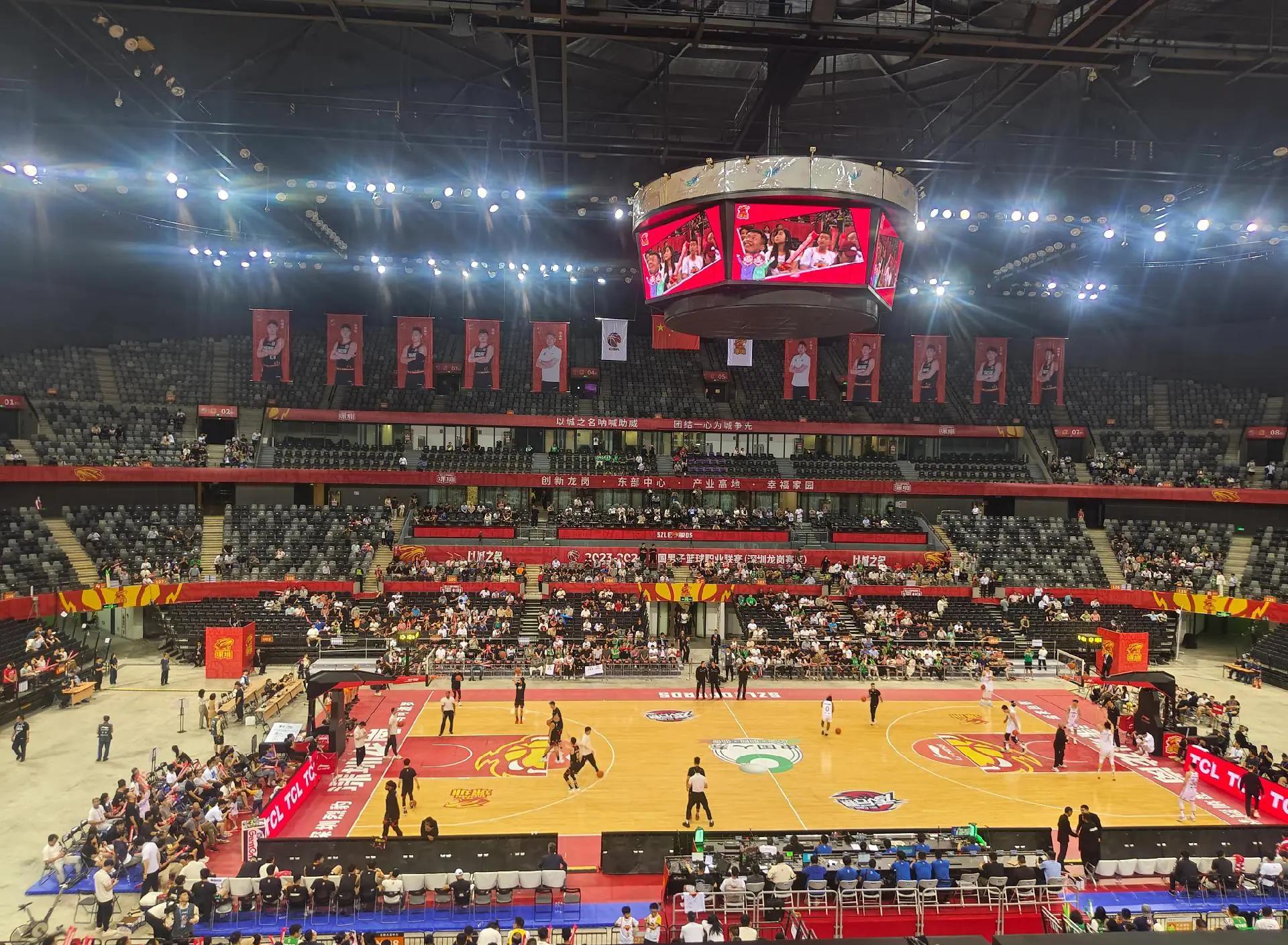 TA评红军战胜皇马：布拉德利表现出色；皇马需加强定位球防守（TA点评利物浦力克皇马：布拉德利高光，皇马定位球防守待加强）