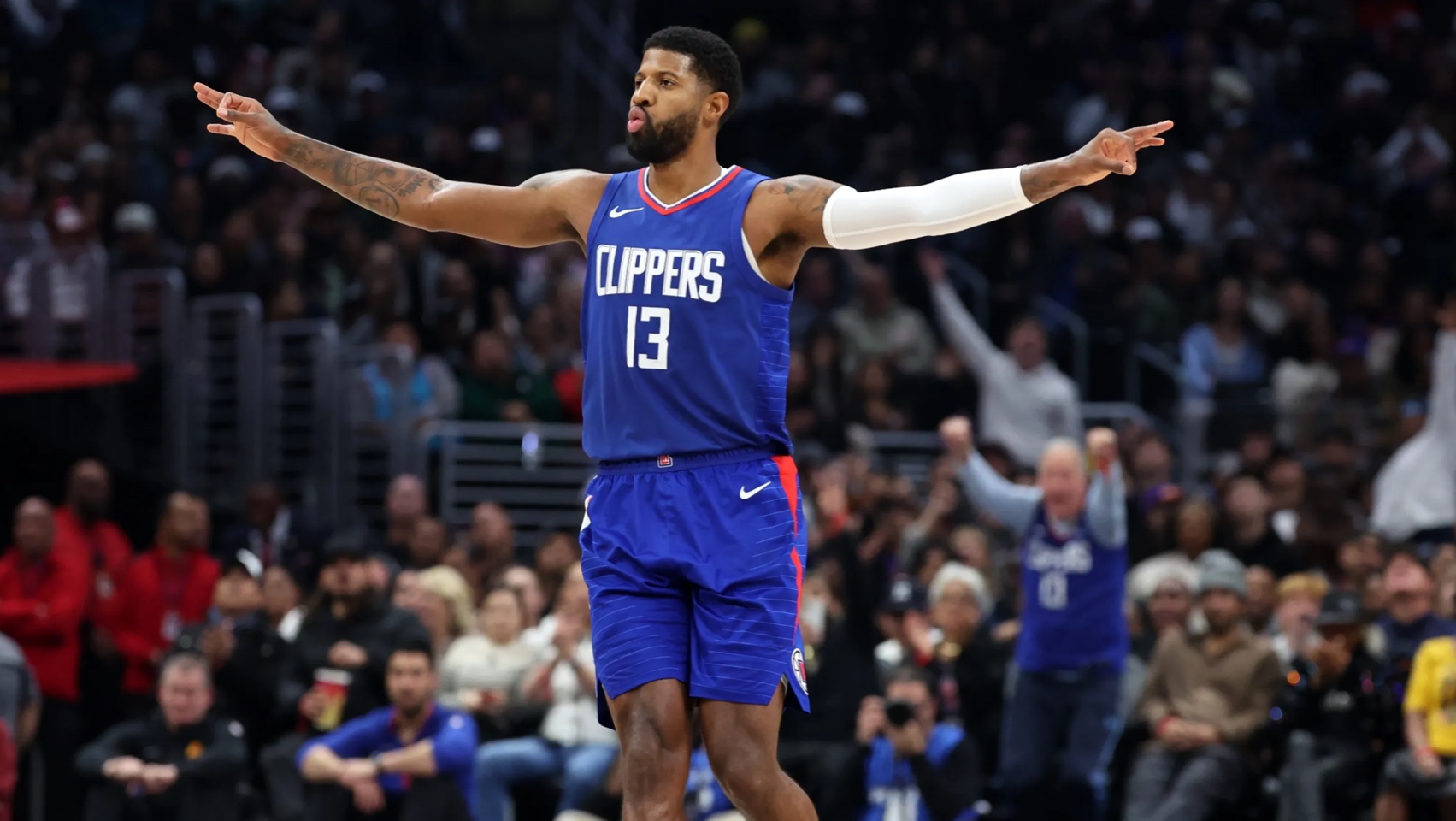 TyC：大马丁不会入选阿根廷11月大名单，斯卡洛尼希望他休息（TyC：斯卡洛尼盼其休整，大马丁无缘阿根廷11月大名单）